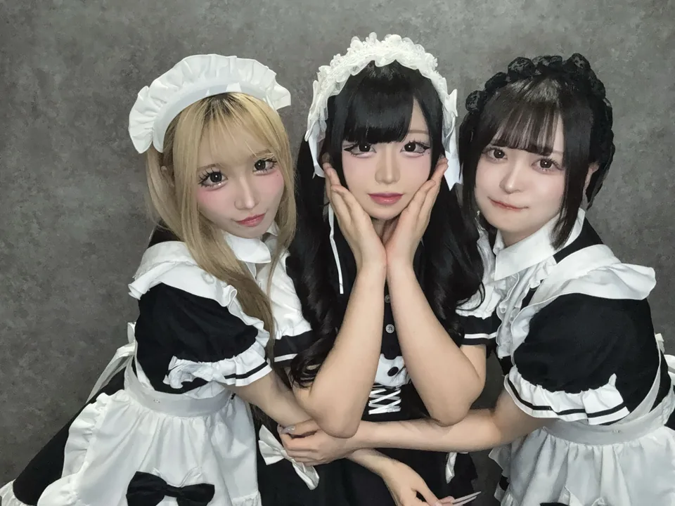 Lily Maidの過去の公式集合写真(2026年5月23日の投稿)