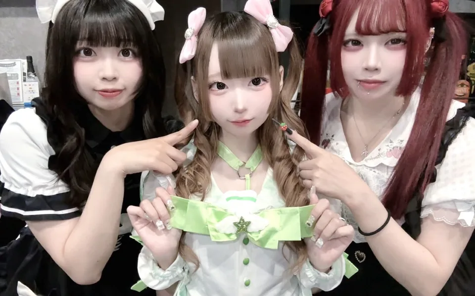 Lily Maidの過去の公式集合写真(2026年5月24日の投稿)