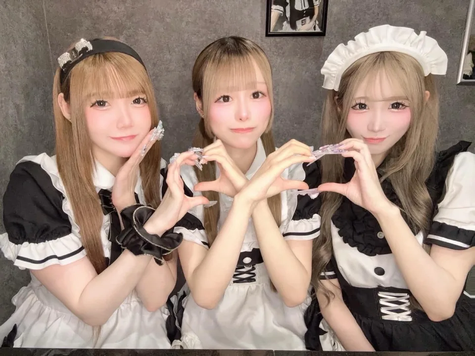 Lily Maidの過去の公式集合写真（2026年6月12日の投稿）