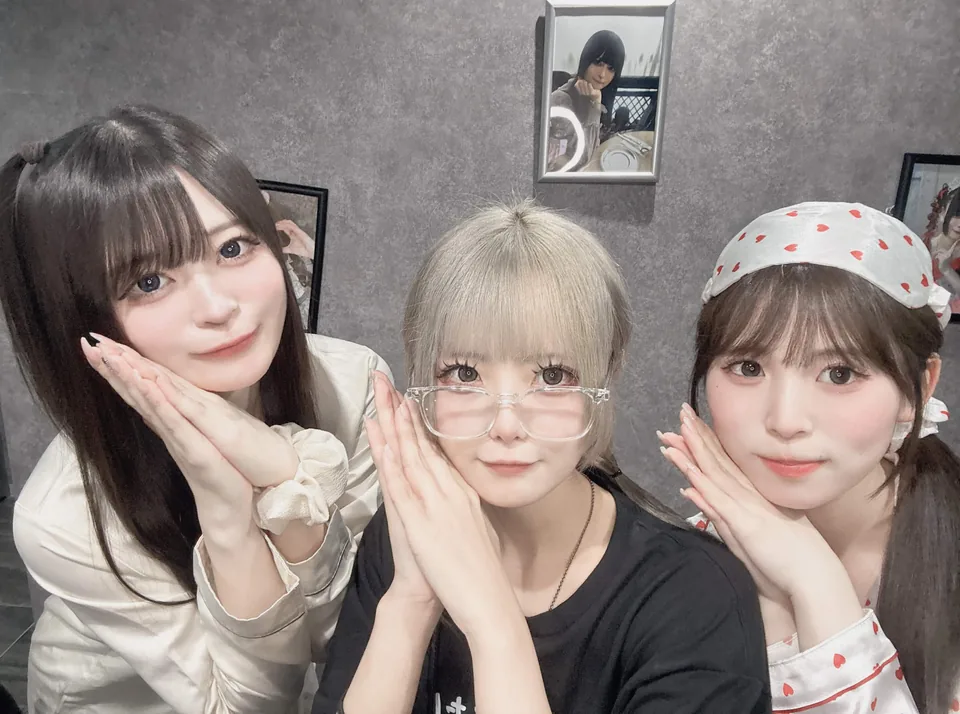 Lily Maidの過去の公式集合写真(2026年6月26日の投稿)