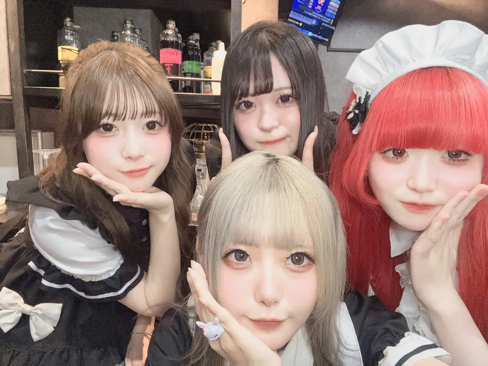 Lily Maidの過去の公式集合写真（2026年7月3日の投稿）