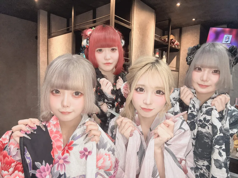 Lily Maidの過去の公式集合写真(2026年8月28日の投稿)