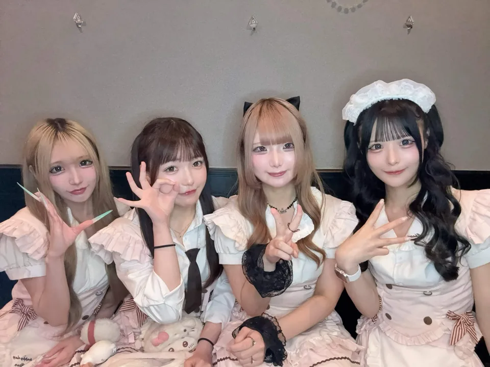 Linariaの過去の公式集合写真（2026年7月11日の投稿）