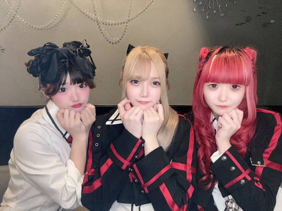 Linariaの過去の公式集合写真(2026年7月25日の投稿)